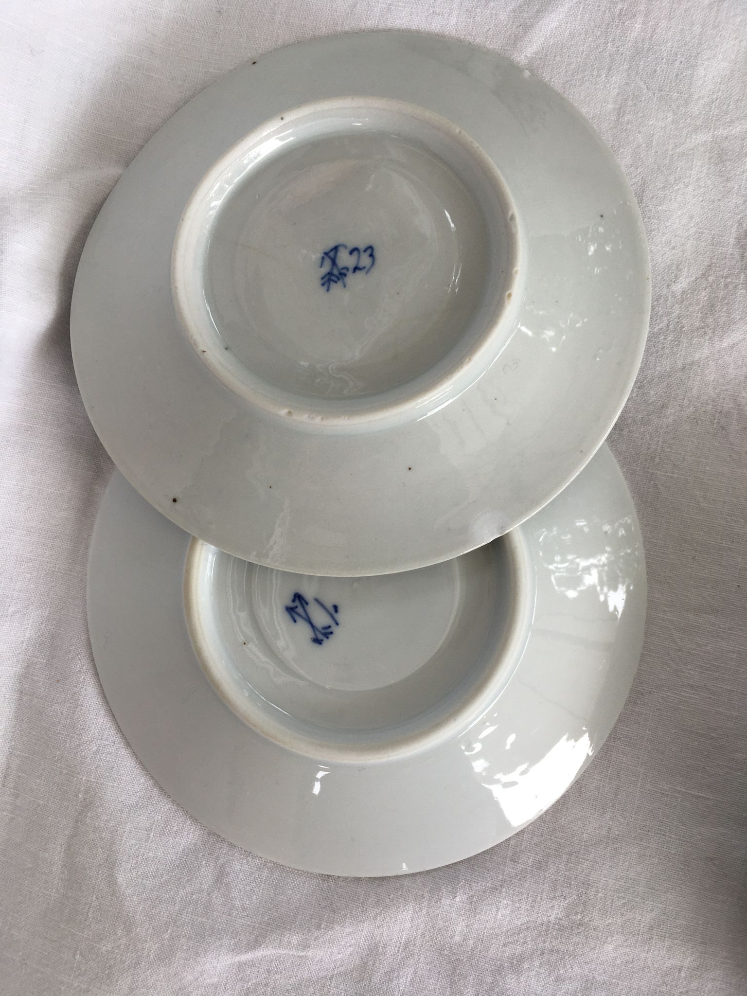 Breakfast coquetiers and porcelain plates