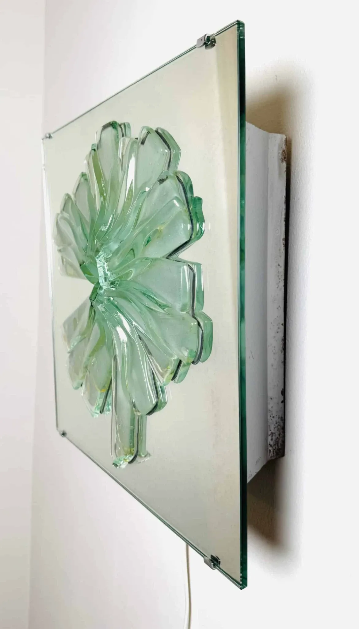 C-1540.00 Wall appliques Lichtreliëf by Raak Amsterdam, Netherlands, 1960s.