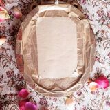 Knot locket mirror