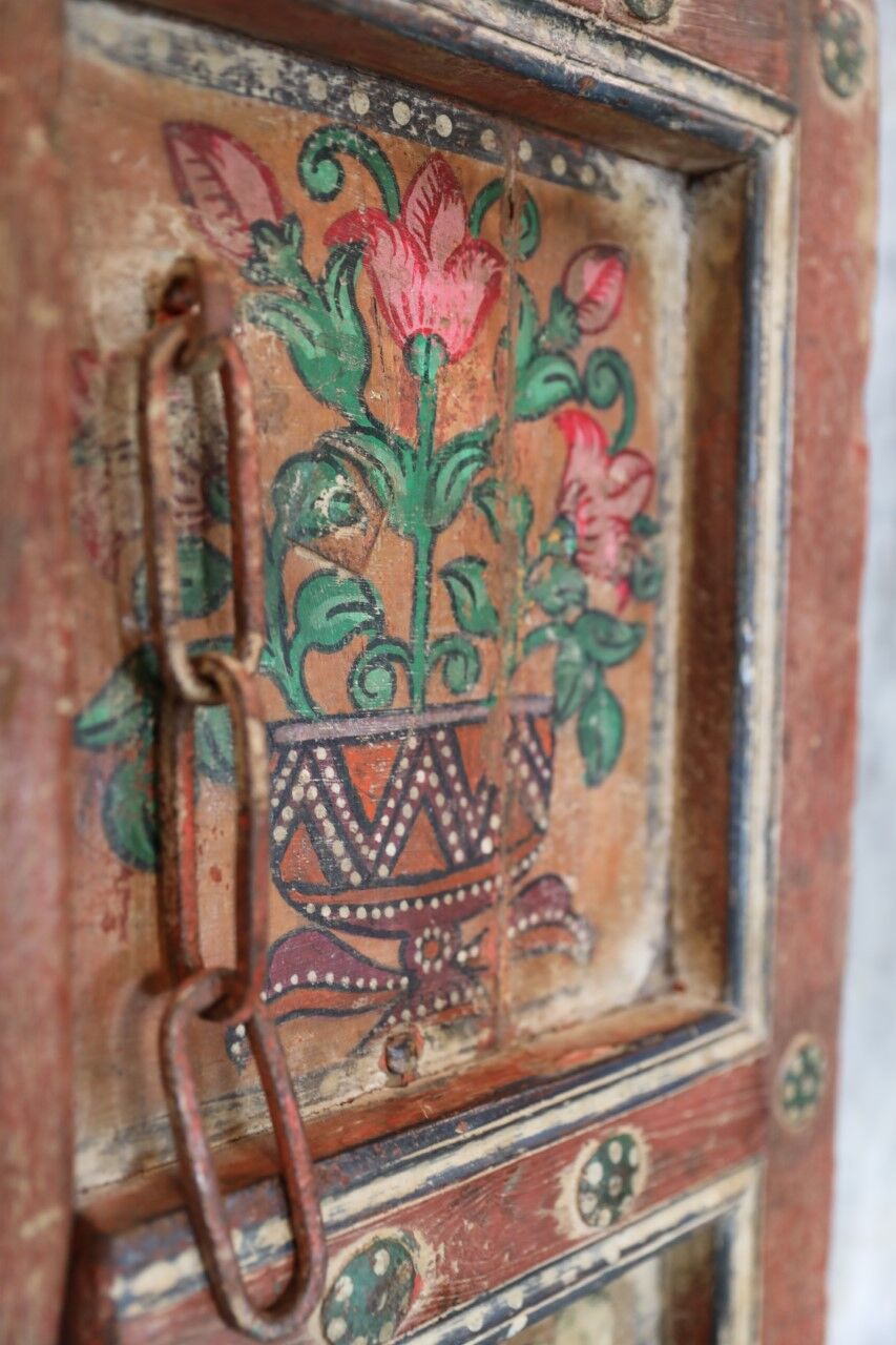 Indian door with 2-leaf floral motifs with 2 rings for wall mounting