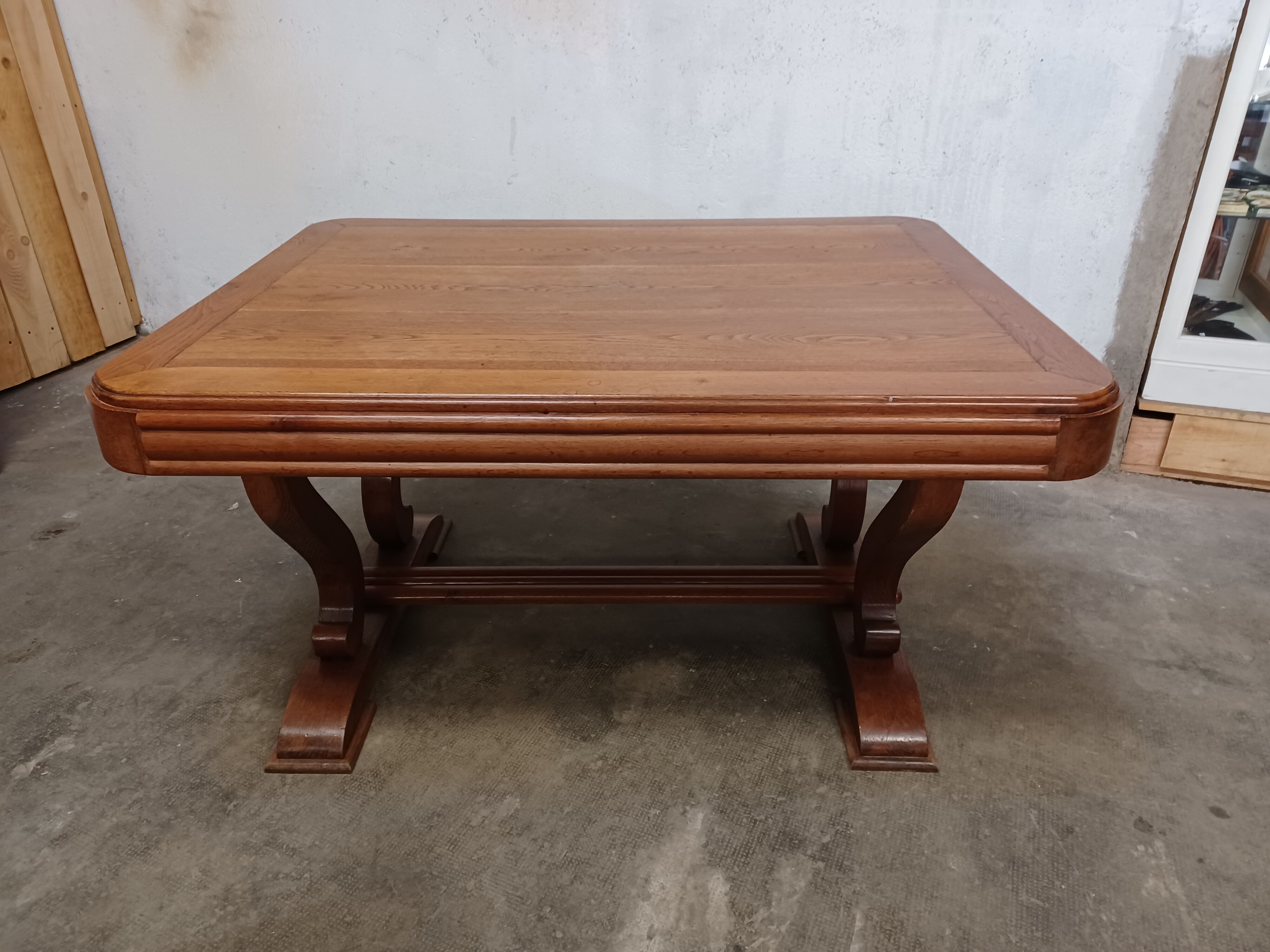 Table Art Deco, 1940