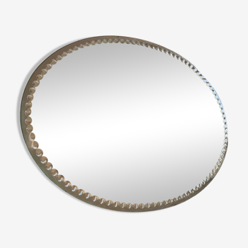 Oval beveled mirror