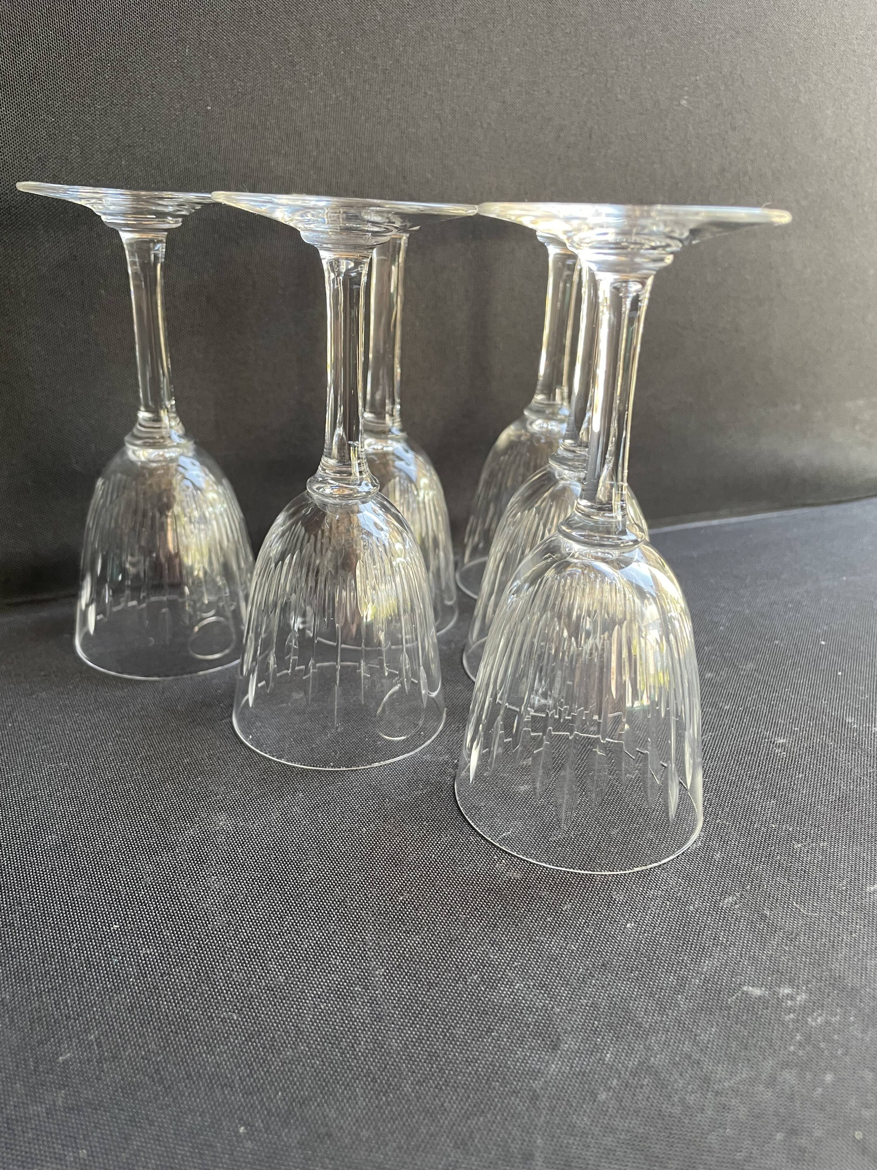 3334 - 6 Baccarat aperitif glasses, Corneille service