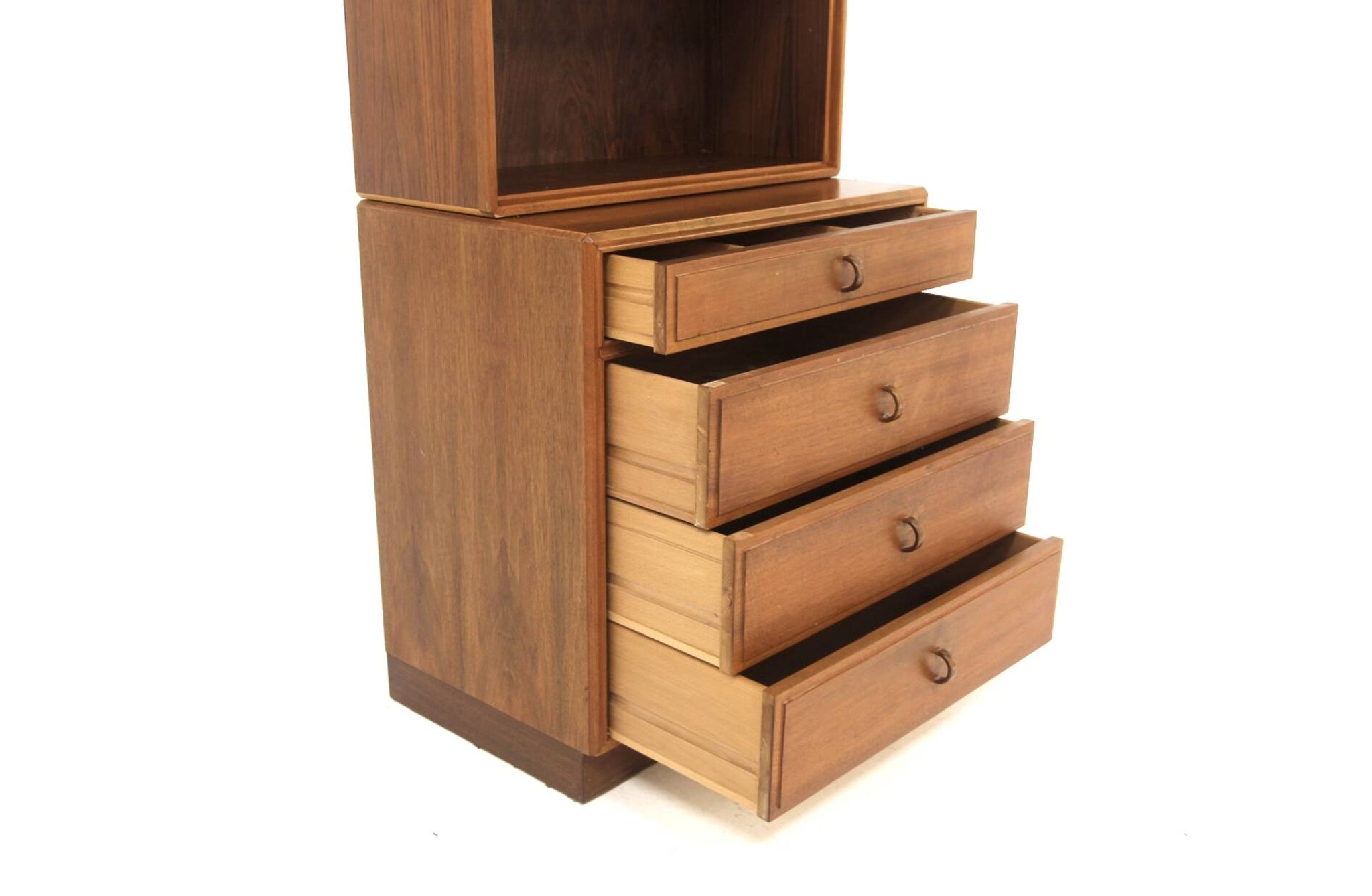 Scandinavian walnut bookcase by Bertil Fridhagen for Bodafors, Sweden, 1960