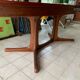 Baumann oval table with extensions