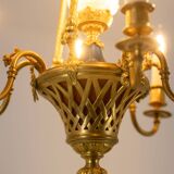 Louis XVI style chandelier in gilded bronze. Circa 1900.