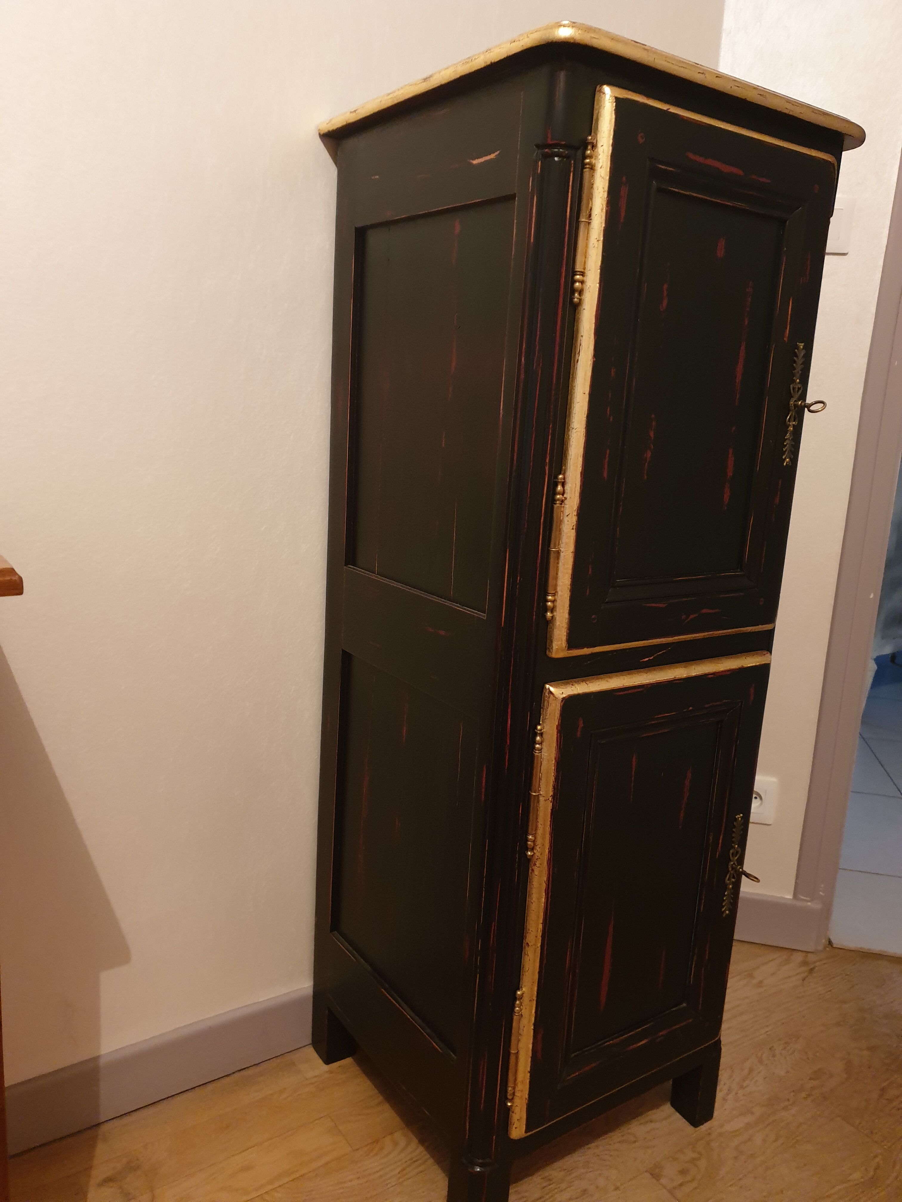 Small piece of furniture