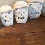 Spice pots