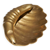 Shell ashtray in gold metal