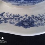 Set of a gravy boat and 2 Sarreguemines ceramic ravines, Derby model