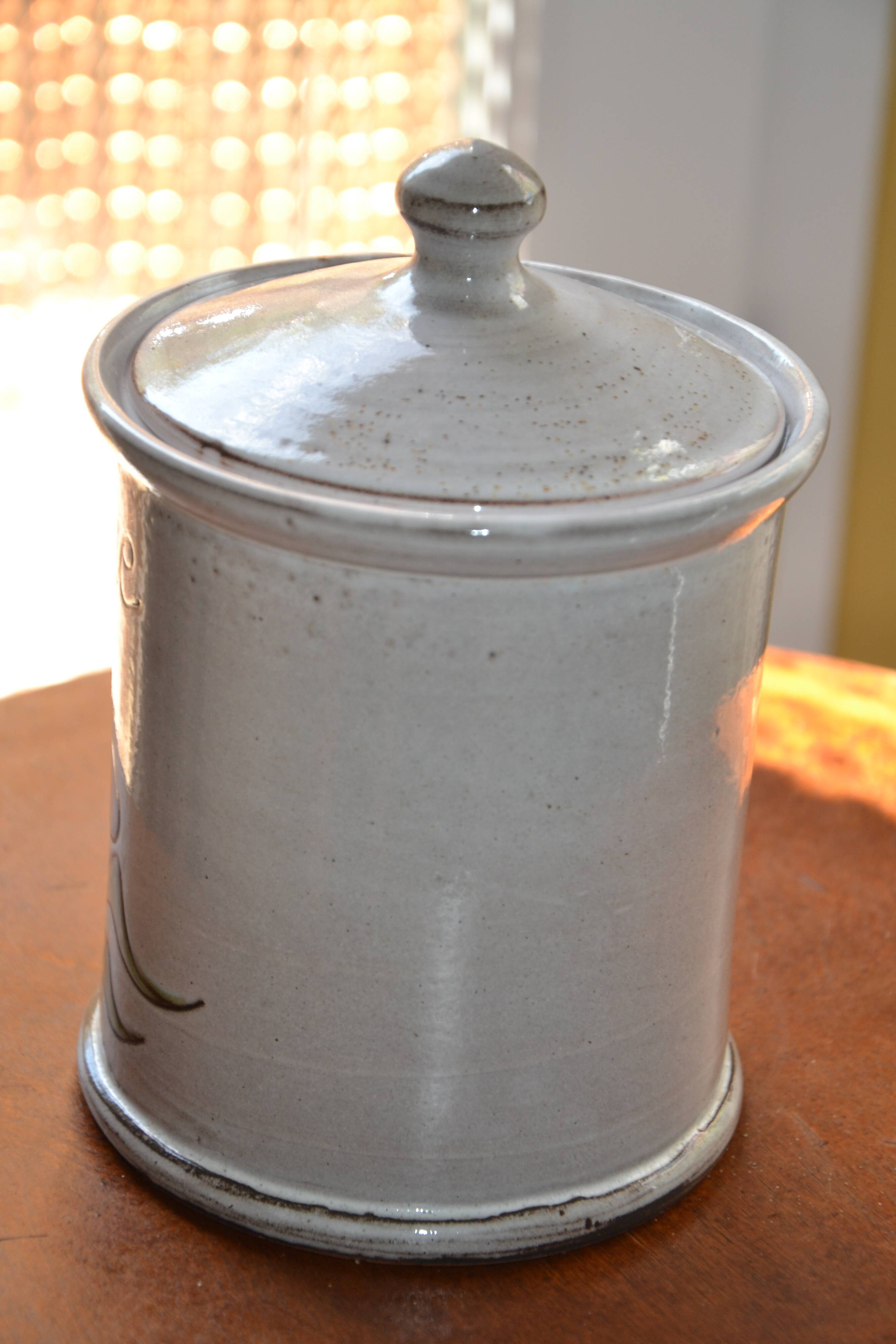 Vallauris sugar pot
