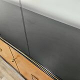 Art Decò Sideboard in Mahogany and Maple with Black Glass and Brass Finishi
