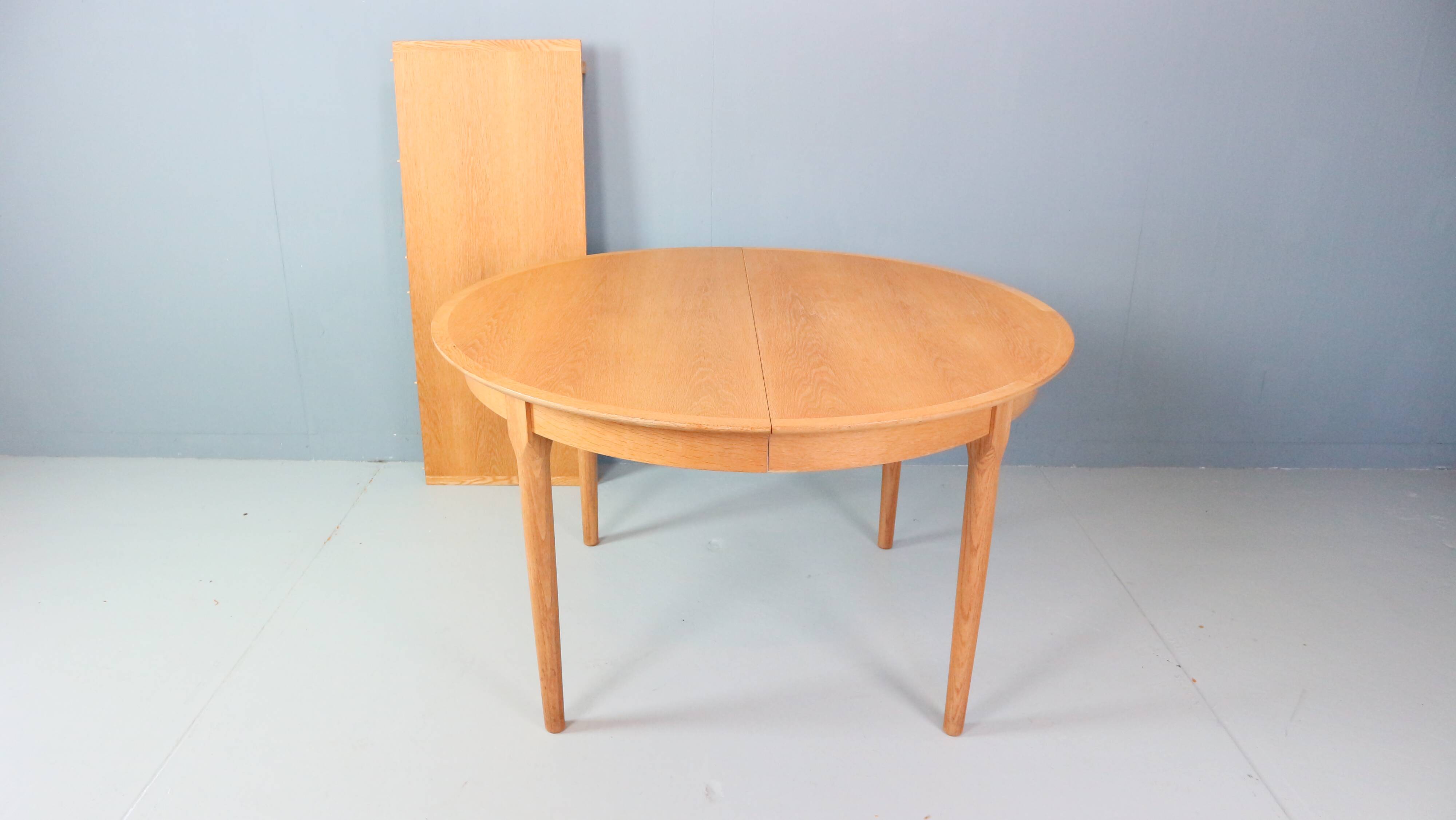 Danish Oak Round Extendable Dining Table By Rosengaarden 1960 Denmark