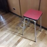 Walking walking sitting in formica