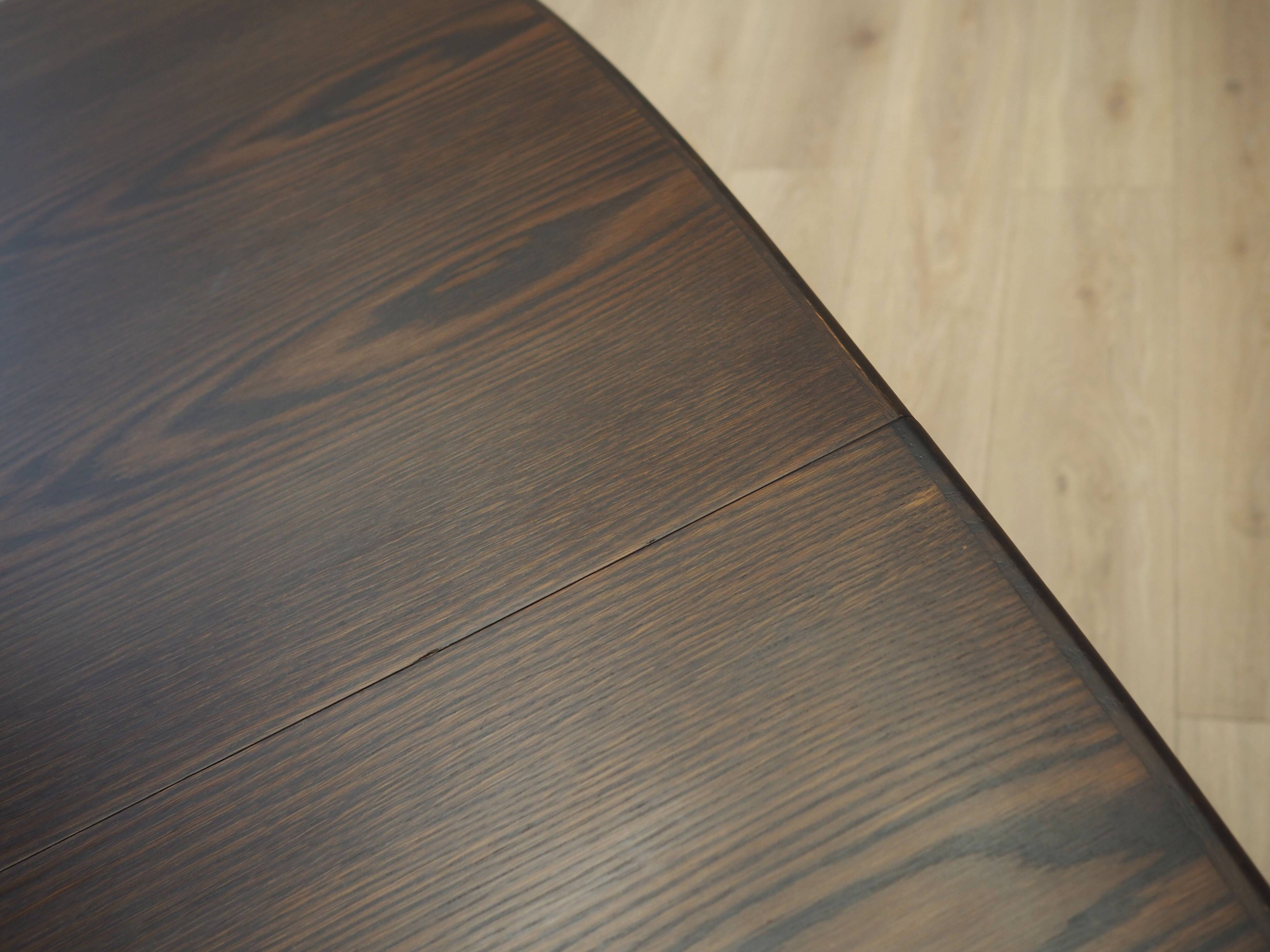 Oak table, Danish design, 1970s, manufacturer: Skovby