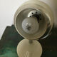 Lampe vintage Eyeball blanche Aluminor Nice des années 70