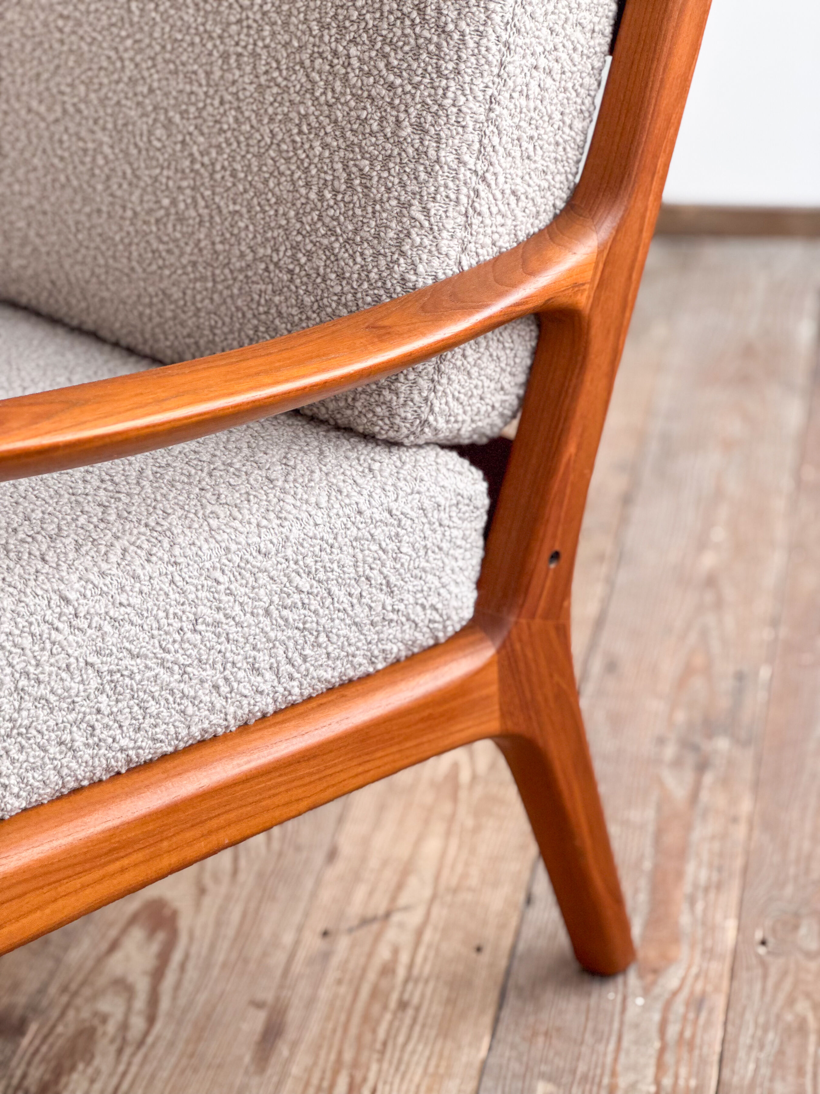 Canapé deux places, Ole Wanscher pour France & Son, série Senator, en teck