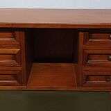 Stepped desk