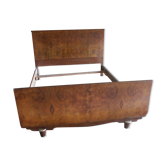 Wood veneer bed