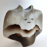 Virebent ceramic vase