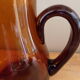 Carafe en verre couleur ambré