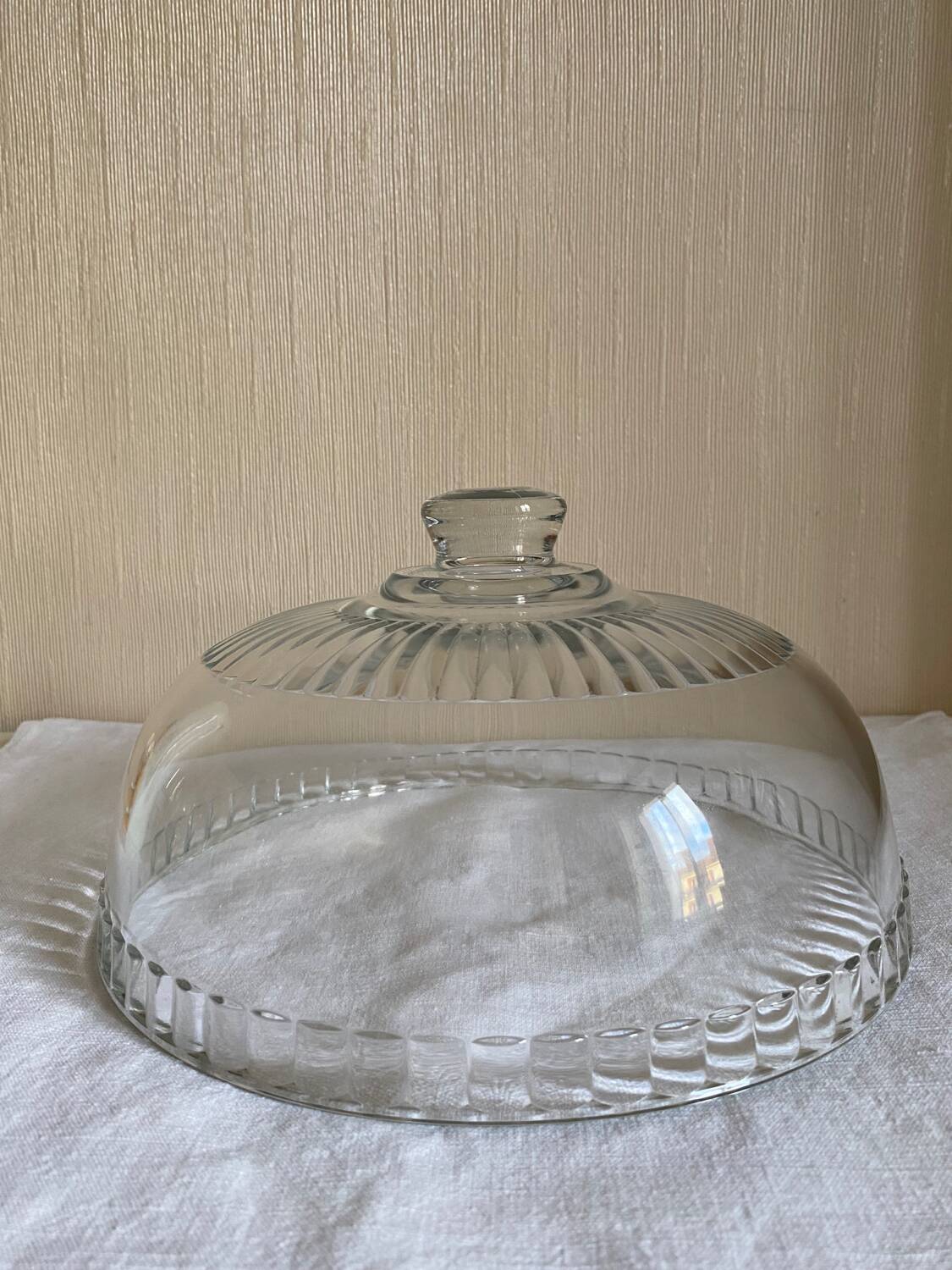 Molded glass cake bell