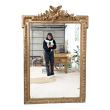 Mirror with antique moldings, 153x102 cm