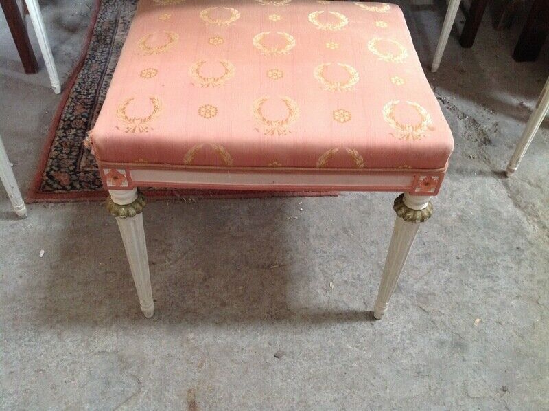 Old dressing table 1900 mirror 3 shutters