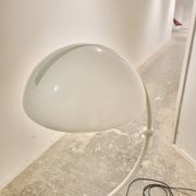 Lampadaire Serpente Blanc par Elio Martinelli pour Martinelli Luce