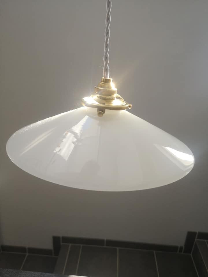 Suspension abat jour ancienne opaline blanche lisse esprit baladeuse Art déco 1930 TBE ø 25 cm