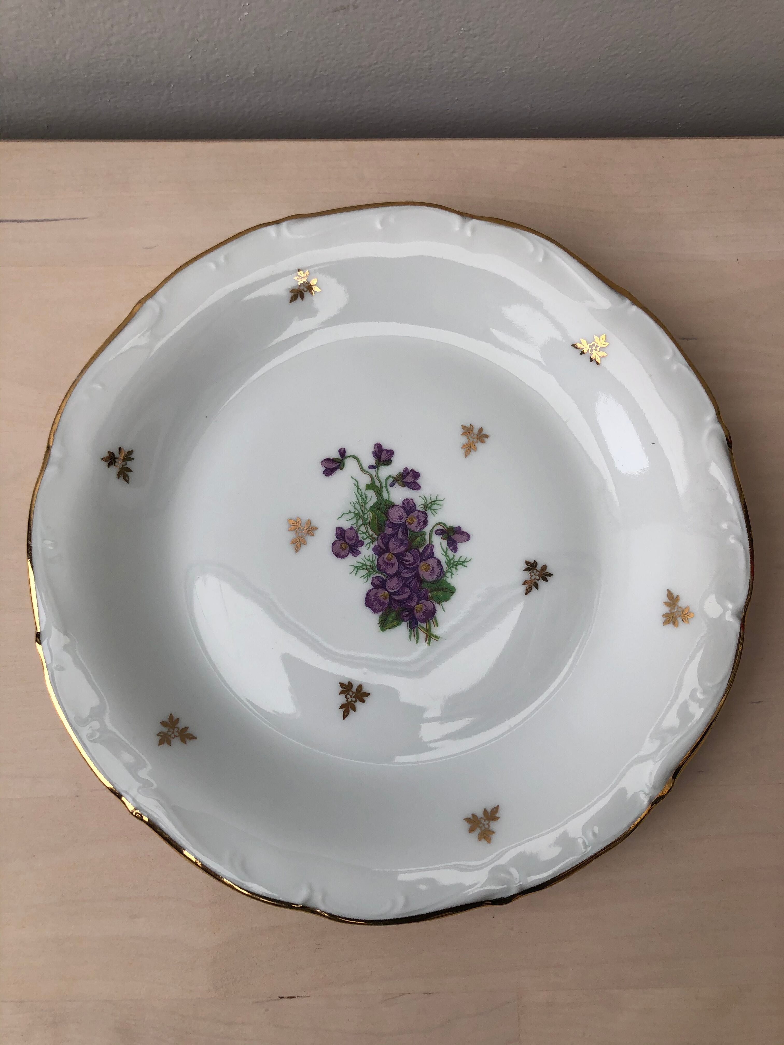 Sologne porcelain dessert plates