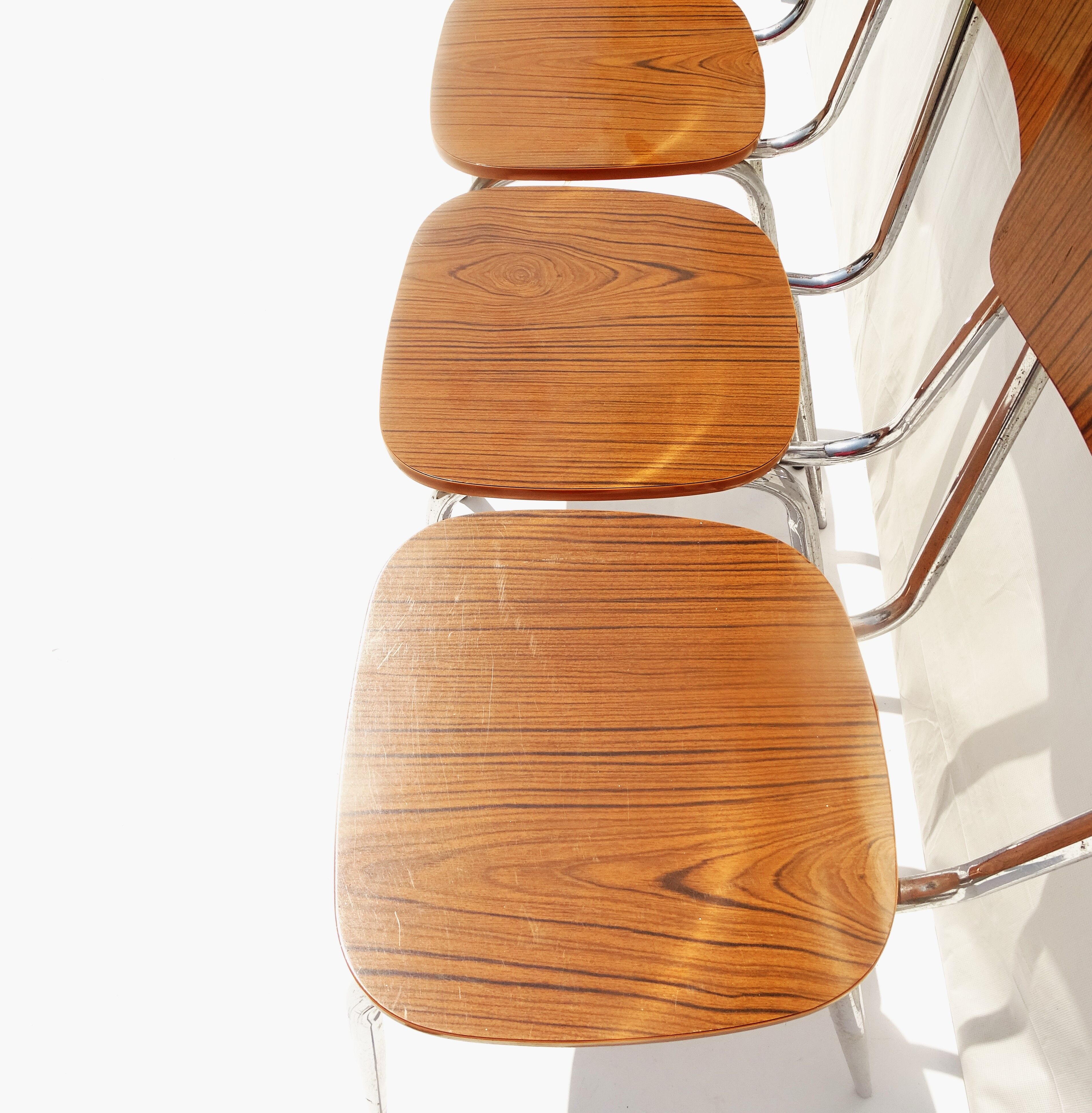 Lot  de 3 chaises  formica couleur  bois