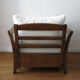 Fauteuil bois et tissu bouclette blanc crème
