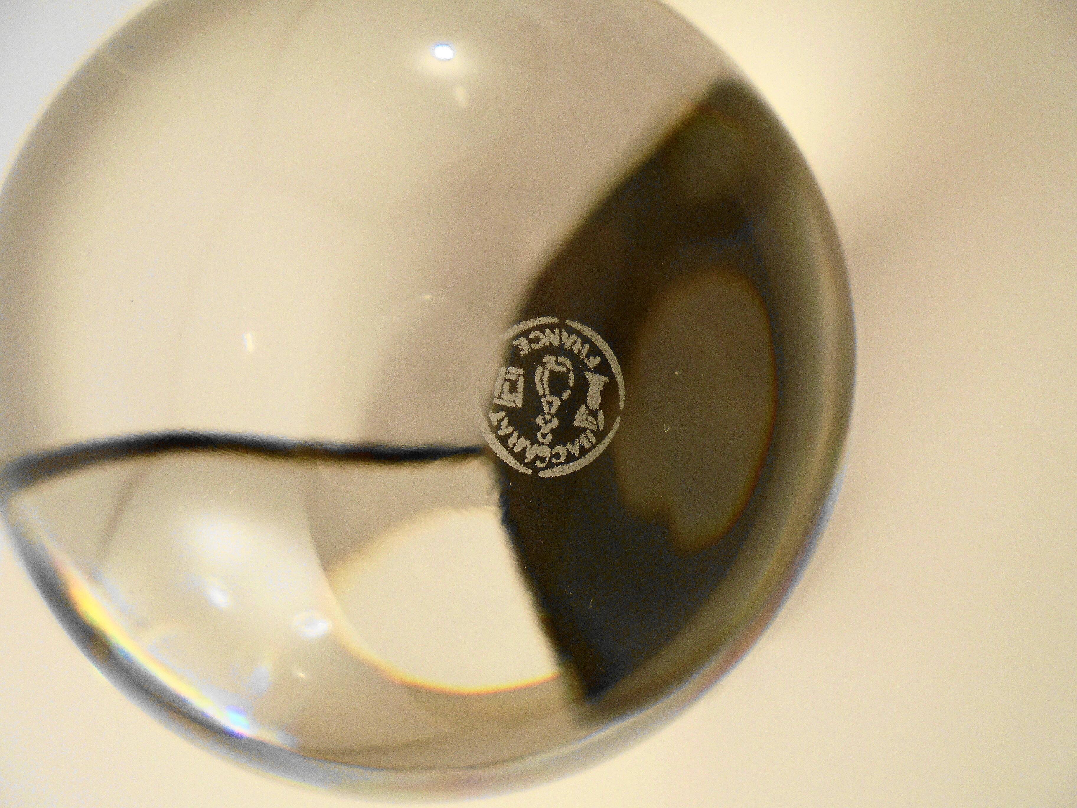 Boule de cristal modele Sirius signée Baccarat