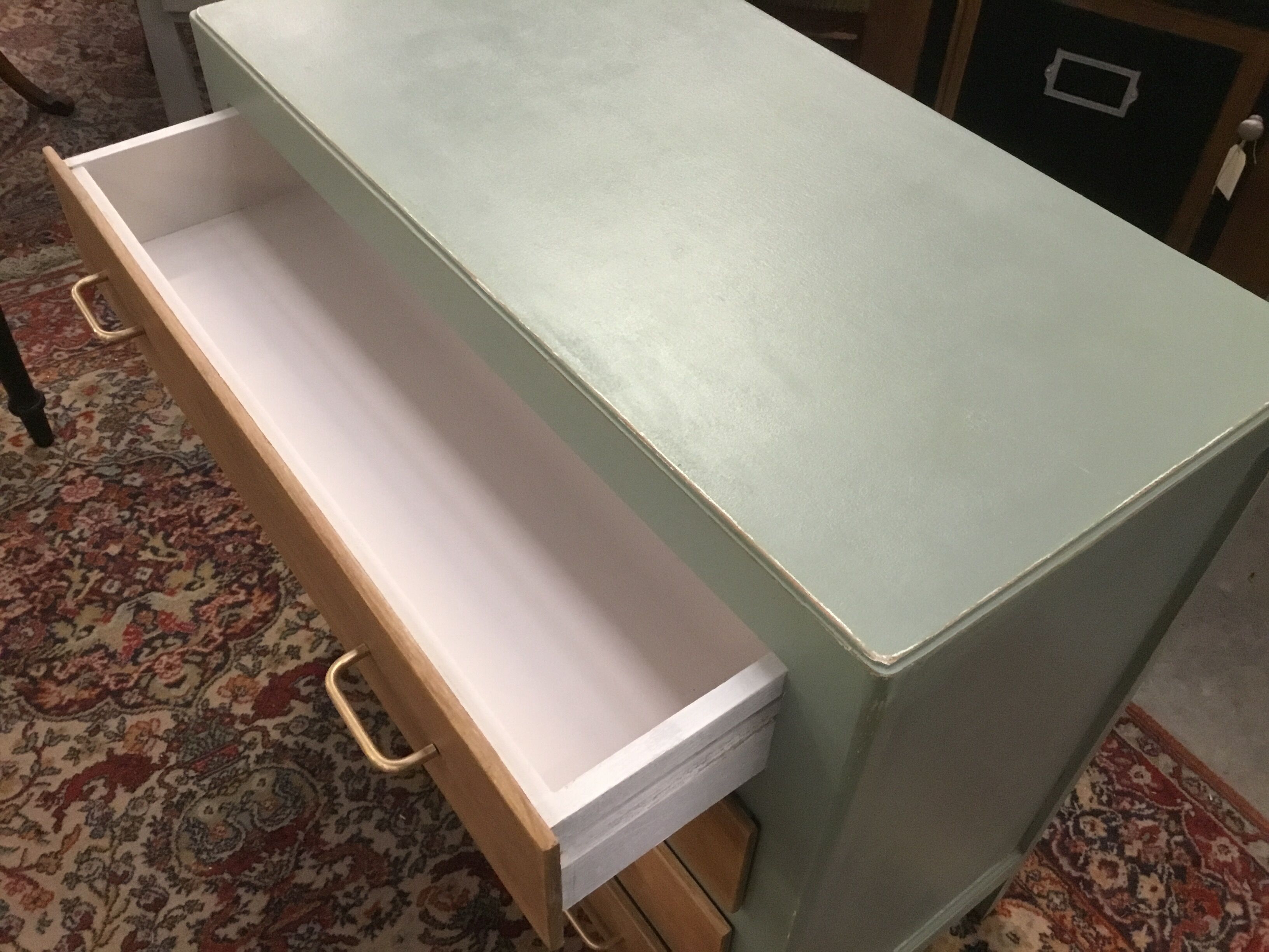 Scandinavian chest of drawers