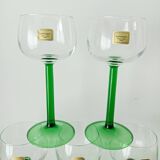 Set of 6 Luminarc white wine glasses