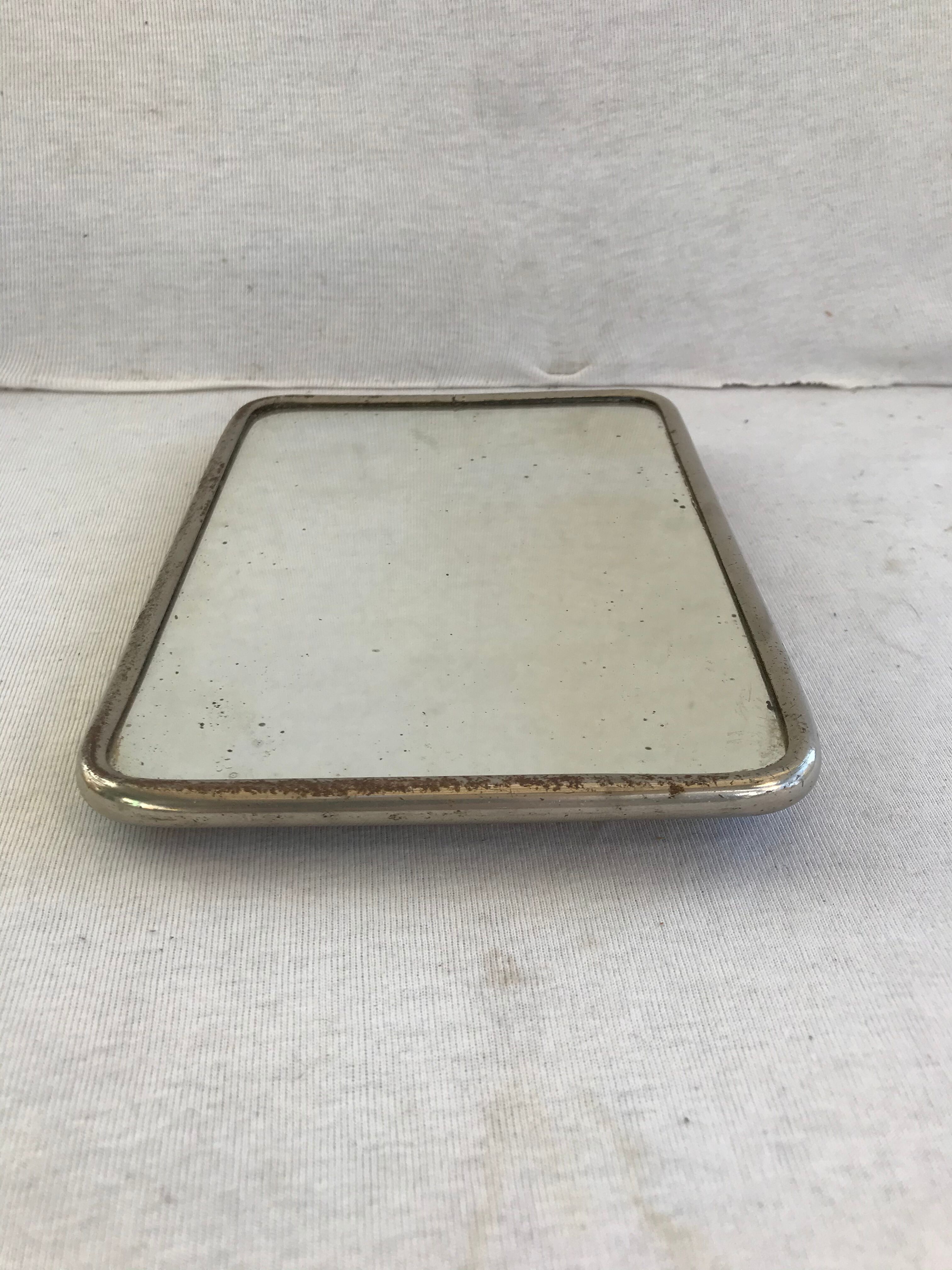 Former mirror barbier contour alu - trépied - brown background vintage decoration