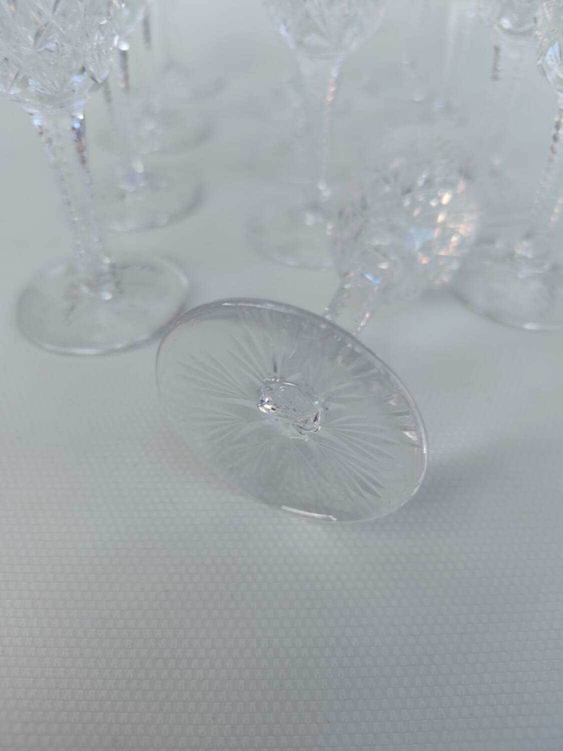 12 Saint Louis crystal liqueur glasses, Florence model.