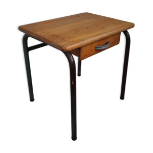 bureau d'écolier enfant