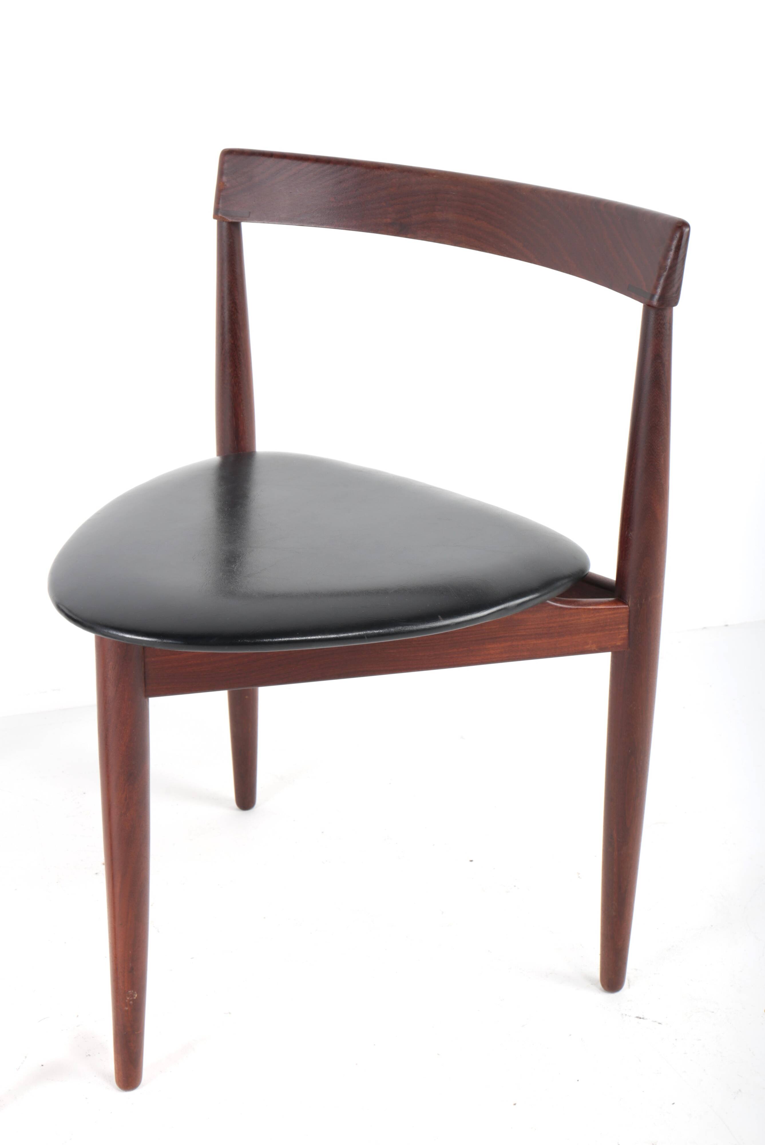 Pair of "Roundette" chairs by Hans Olsen for Frem Rolje, Denmark