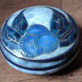 Camille THARAUD Signed circular porcelain box. 15 cm
