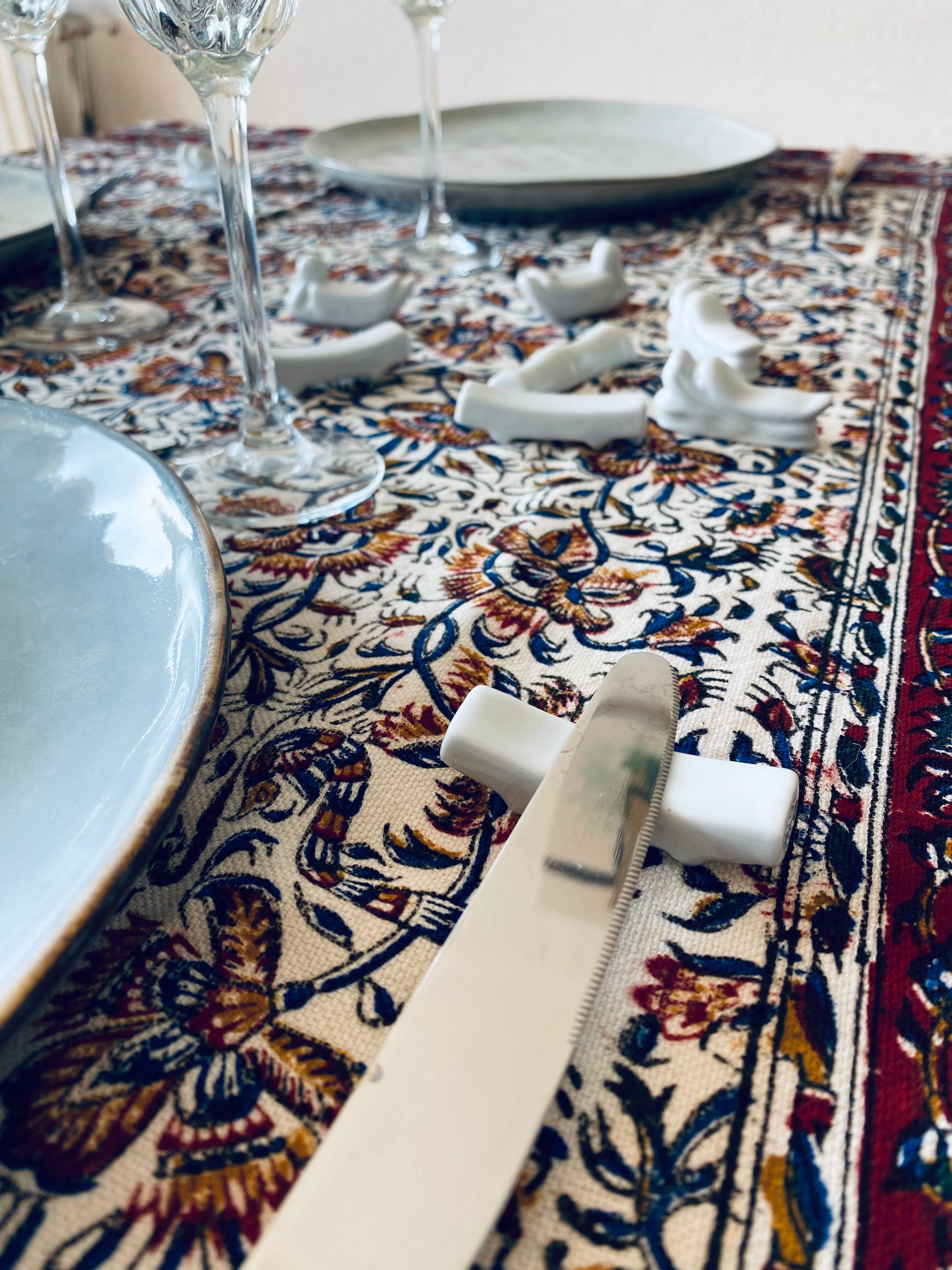 10 antique ceramic knife holders