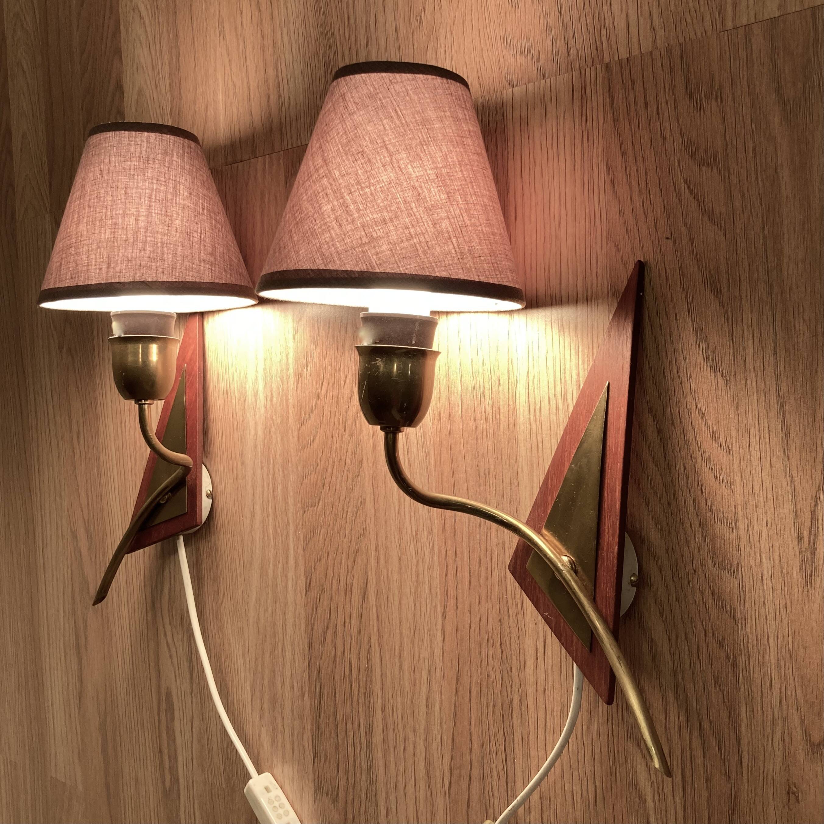 Paire d'appliques 1950 design scandinave.