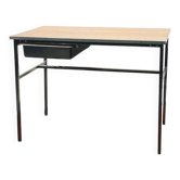 Junior desk by pierre guariche for meurop. vintage 60s desk.