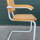 Cesca model B64 chair with armrests in white Design