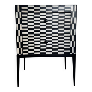 Commode en marqueterie - damier