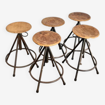 5 Industrial stools from the 40s