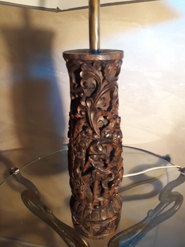 Lampe en bois exotique finement sculptée danseuse thaÏlandaise