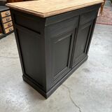 Small patinated countertop