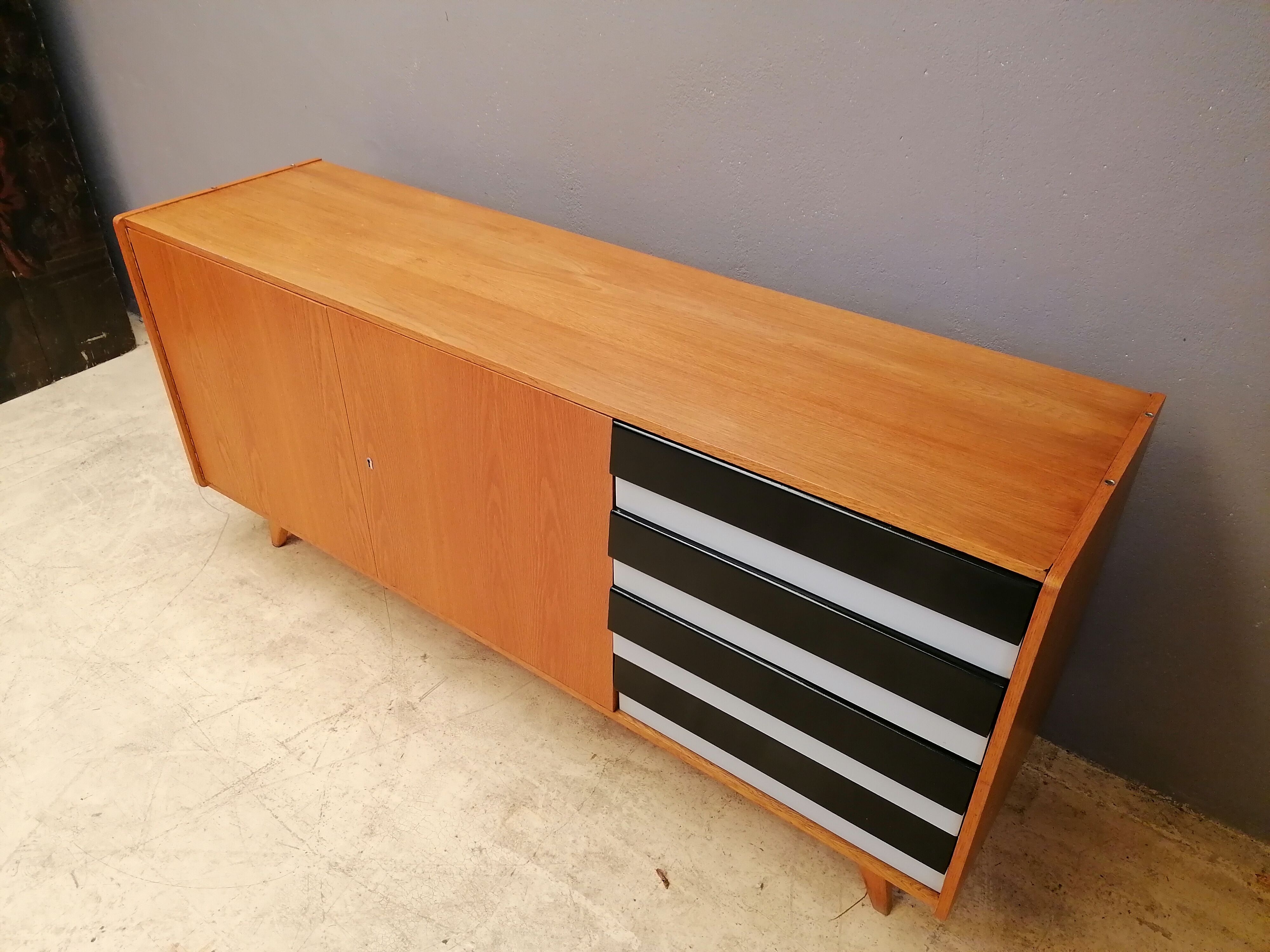 Sideboard Jiroutek U460, 1960